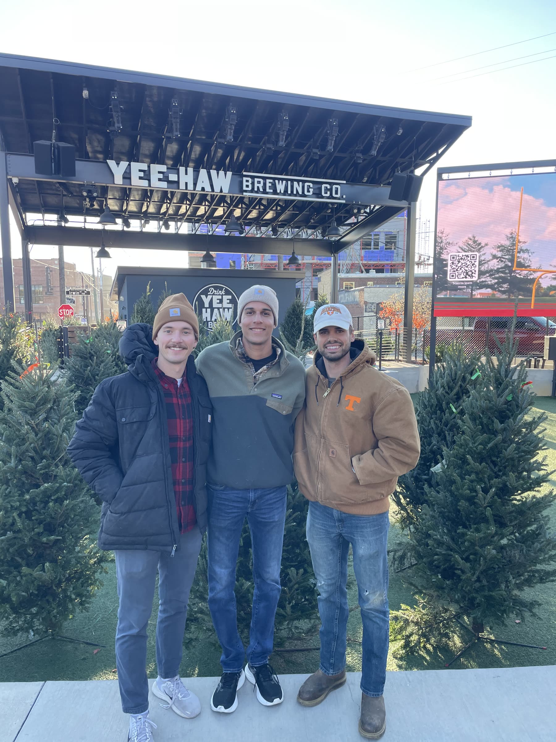 Raise the Tree at a Knoxville pop-up with Yee-Haw Brewing Co.